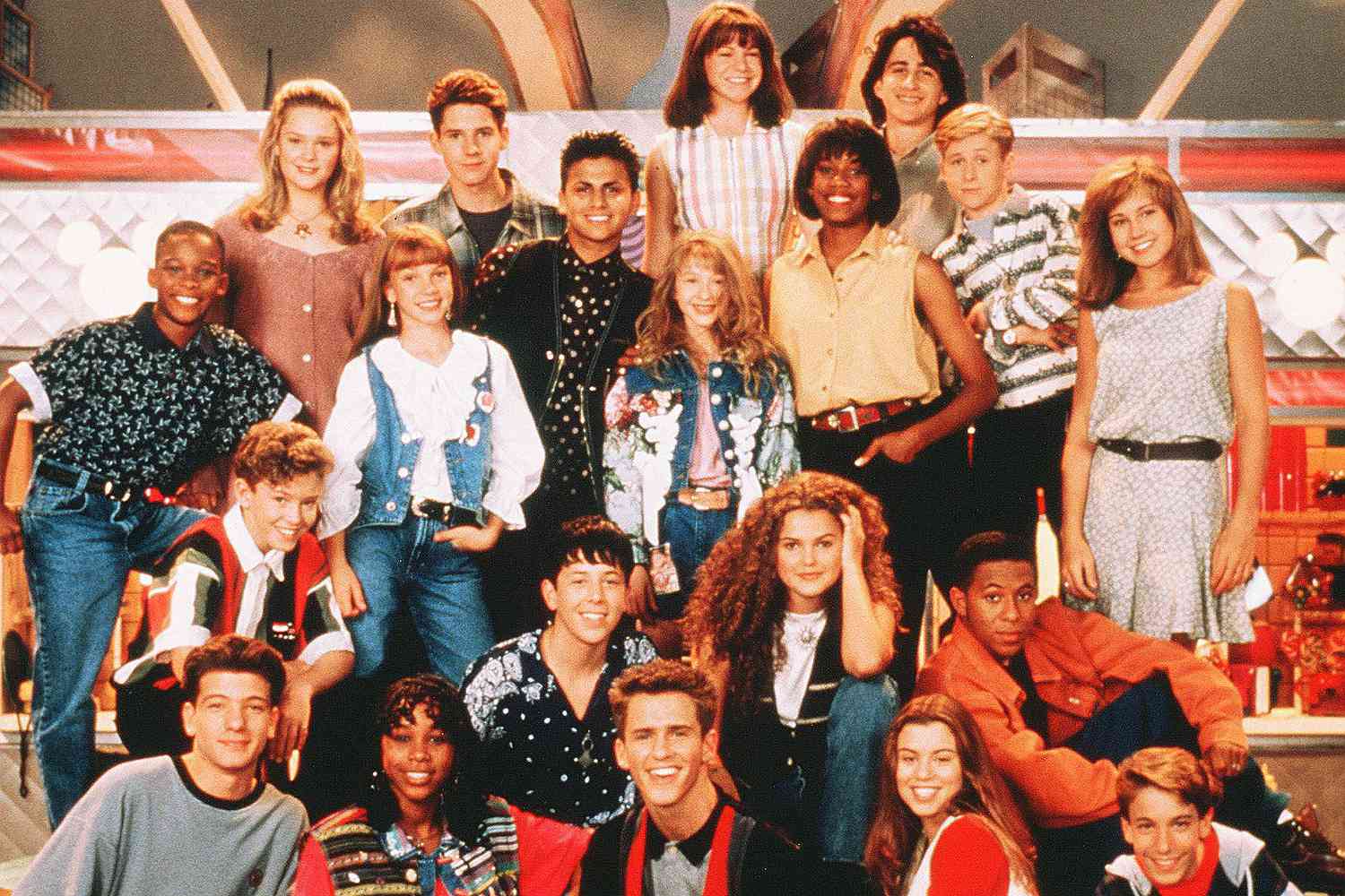 Season 6 cast